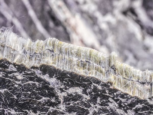Le chrysotile, un minéral dangereux pour la santé